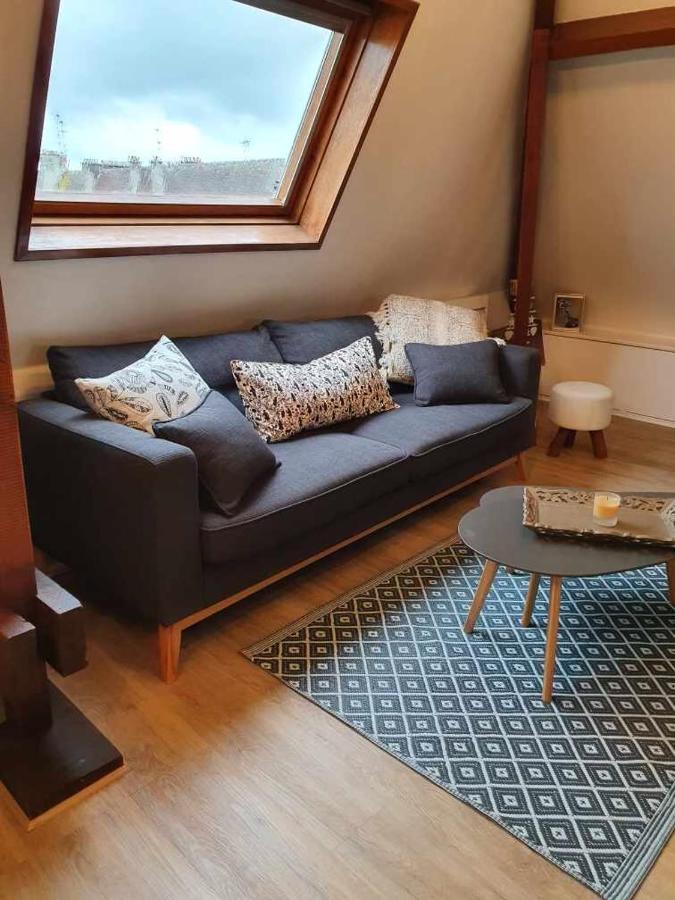 Bel Appartement Ensoleille En Ville Pont-l'Eveque (Calvados) Bagian luar foto
